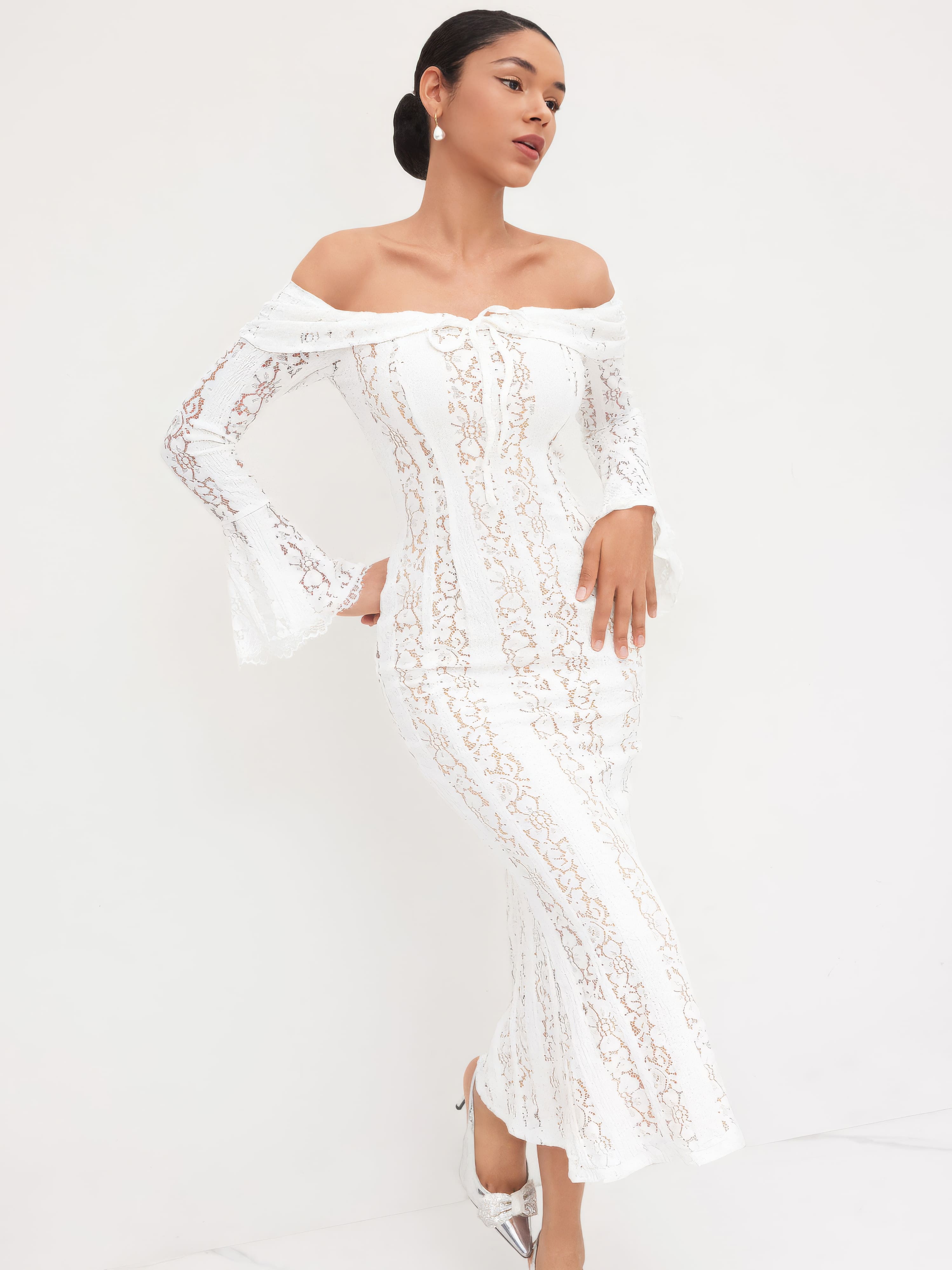 Eve - Lace Maxi Dress - Inaya